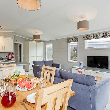 Thanet Well Lodges Ivegill Bagian luar foto
