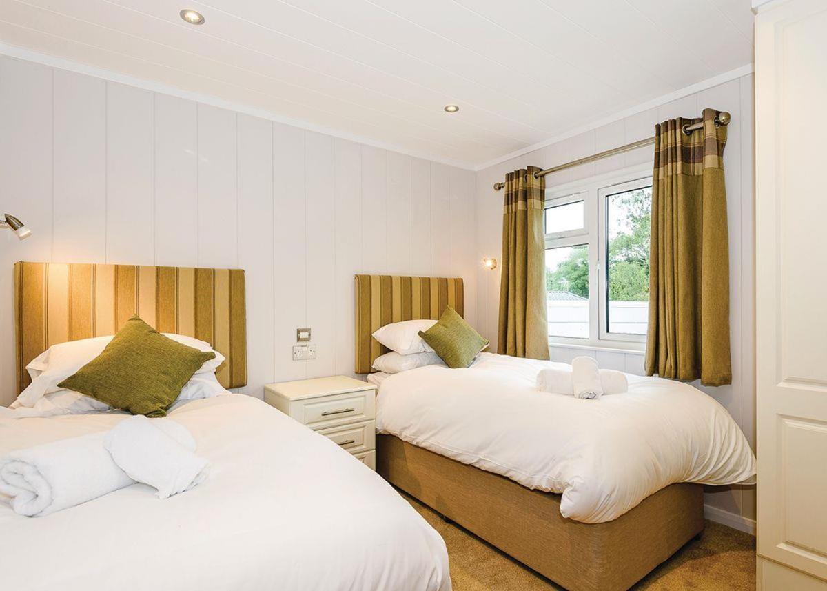 Thanet Well Lodges Ivegill Bagian luar foto