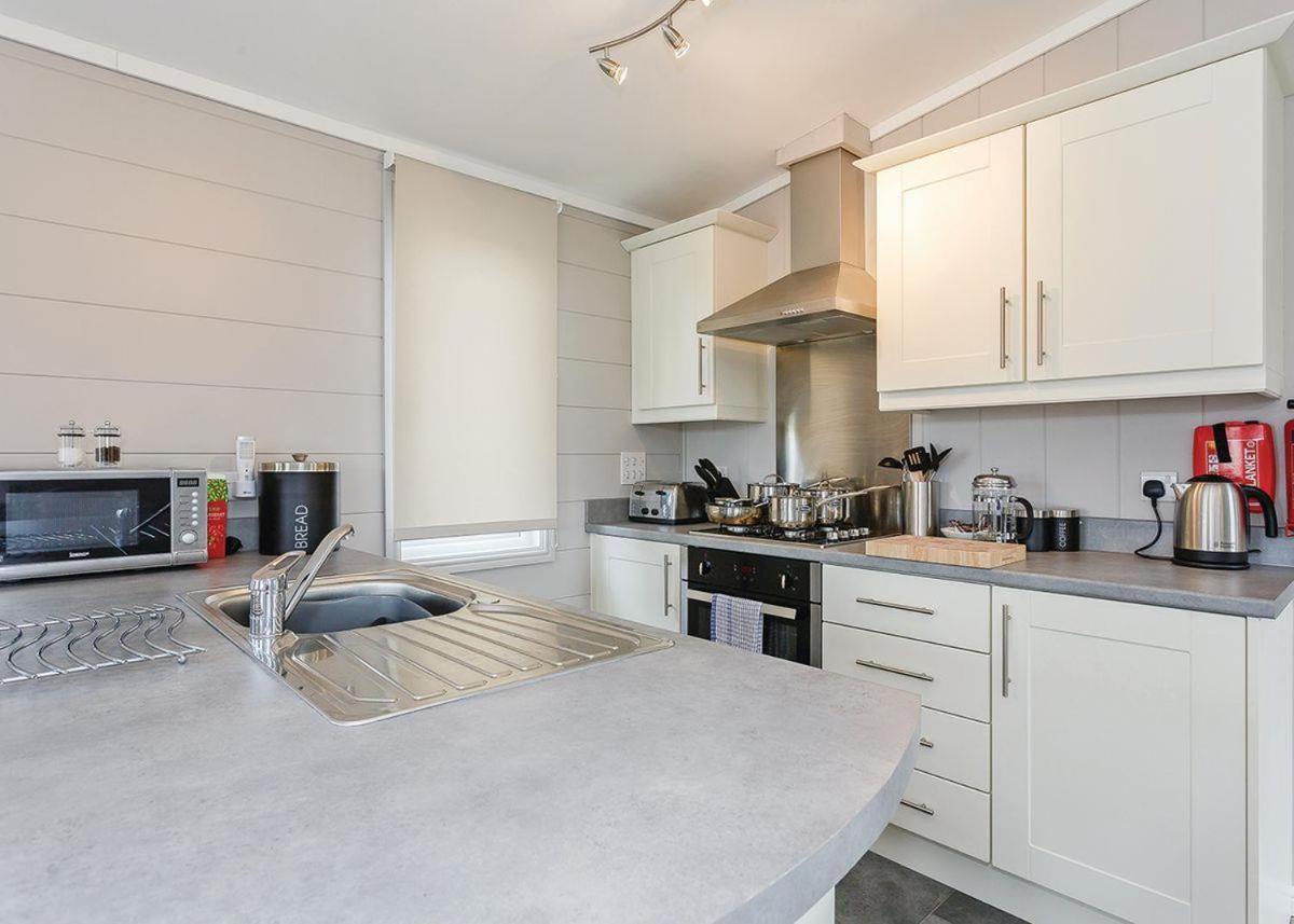 Thanet Well Lodges Ivegill Bagian luar foto