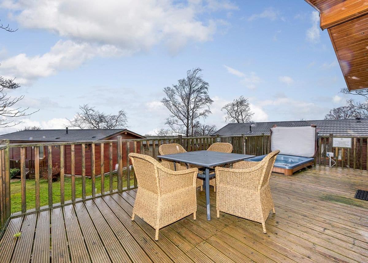 Thanet Well Lodges Ivegill Bagian luar foto