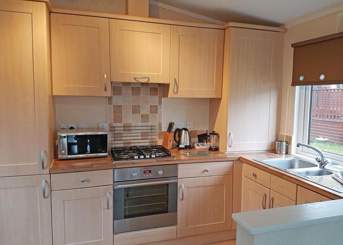 Thanet Well Lodges Ivegill Bagian luar foto